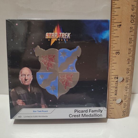Star Trek Picard Family Crest Medallion Official Limited Edition Metal Figurine - Picture 3 of 3